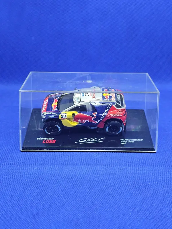 Peugeot 2008 DKR Rallye Dakar 2016 Sébastien Loeb 143 Avec Vitrine