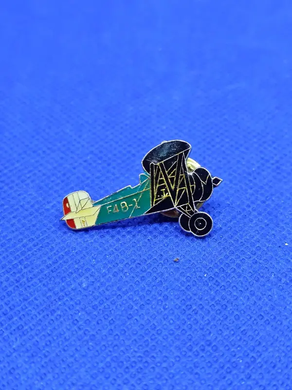 Pins Boeing F4B 2 Avion Biplan Aviation Militaire Vintage