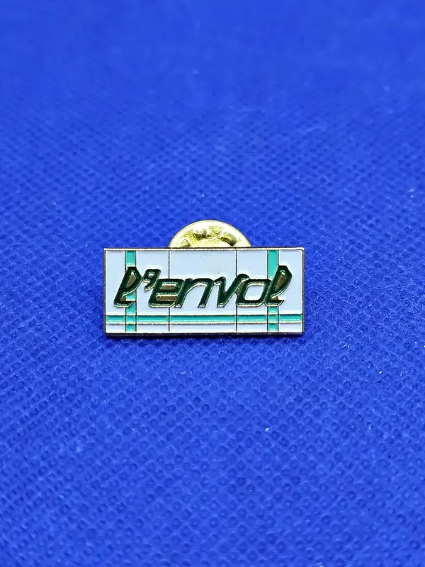 Pins Disney L Envol Disneyland Paris Arthus Bertrand Années 1990