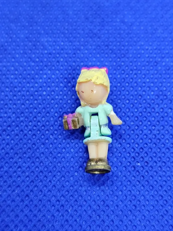 Polly Pocket, Blonde, Pretty Present Ring, 1993