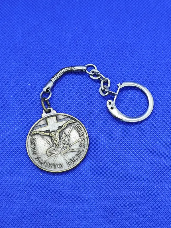 Porte-clé ancien Jean-Paul II Anno Sancto 1983 – Vatican – Médaille religieuse