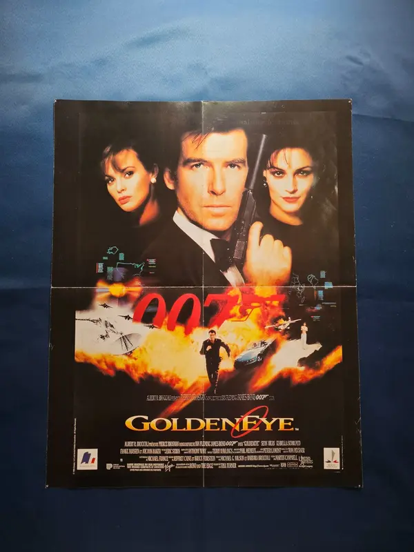 Poster James Bond 007 GoldenEye Demain ne meurt jamais Pierce Brosnan MGM UA 199
